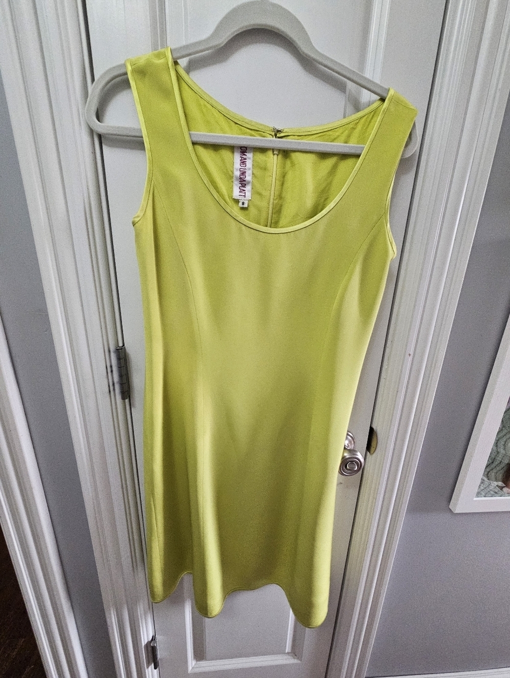TOM AND LINDA PLATT 90's Lime Green Sleeveless Dress Vintage 100% Silk